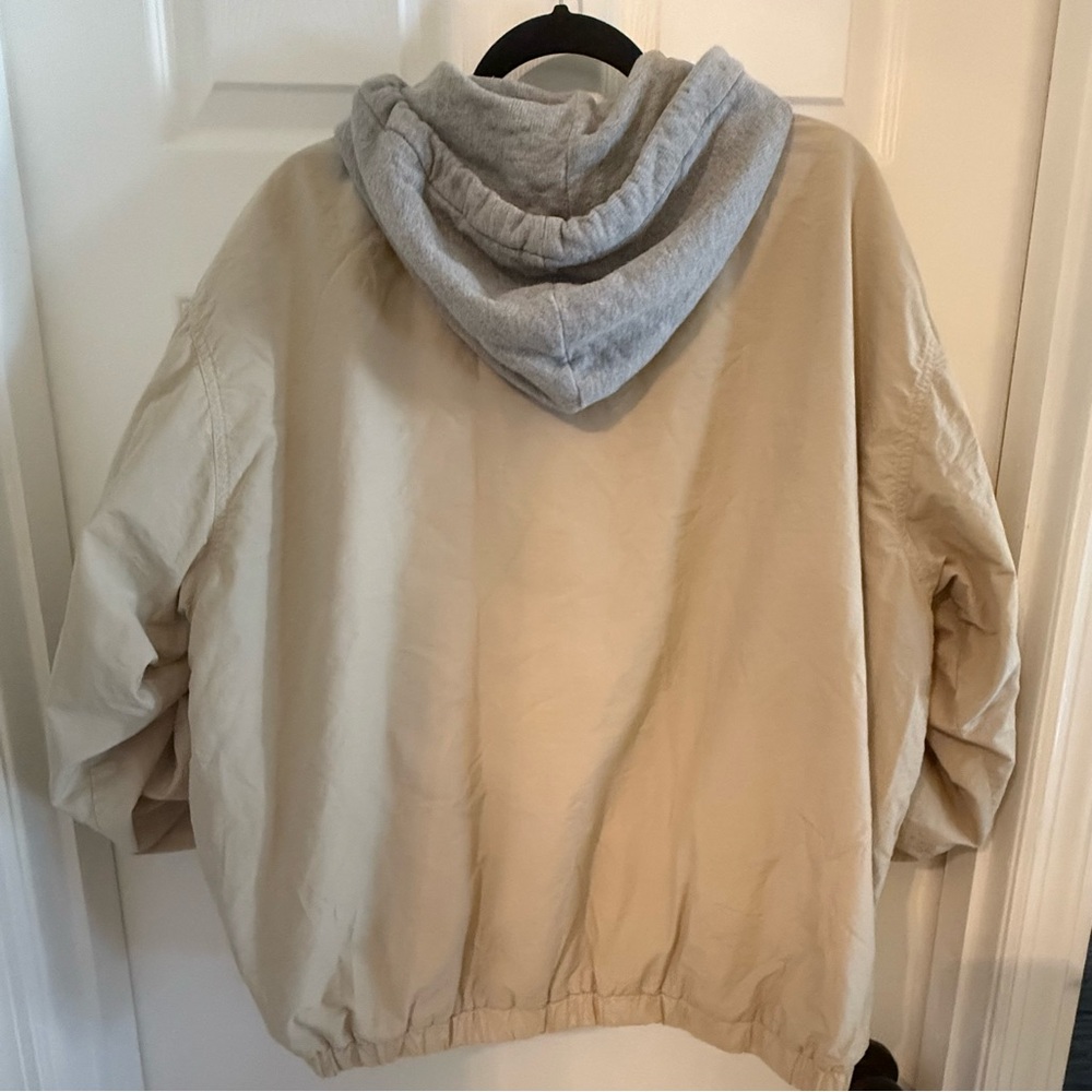 Eddie Bauer‎ Men's Tan Hooded Jacket - Picture 4 of 12